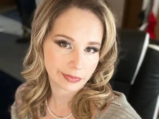 Hottyhousewife18 video