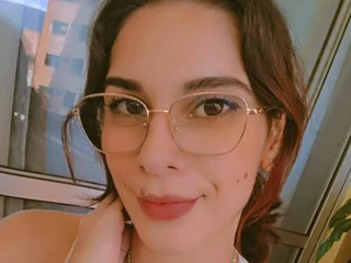 JulietteRocha webcam livesex profile in interactive-vibrator cams