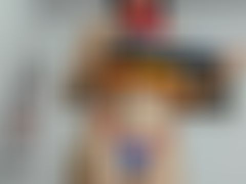 PatriciaRosse Piercings webcam from Brazil